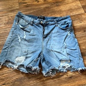 Distressed Judy Blue shorts